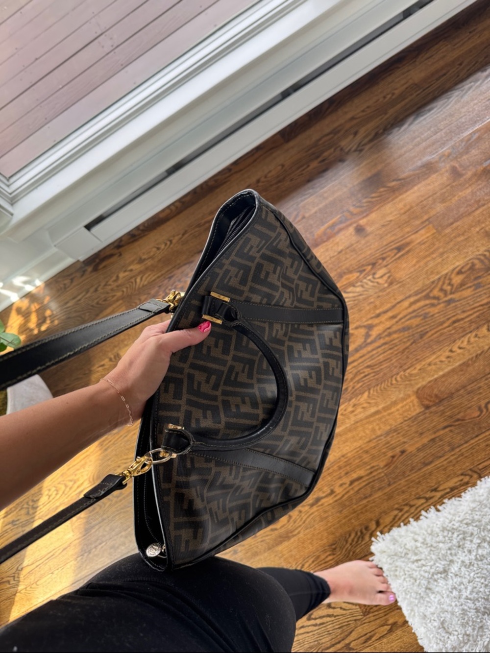 AUTHENTIC Vintage Fendi bag - Picture 8 of 10
